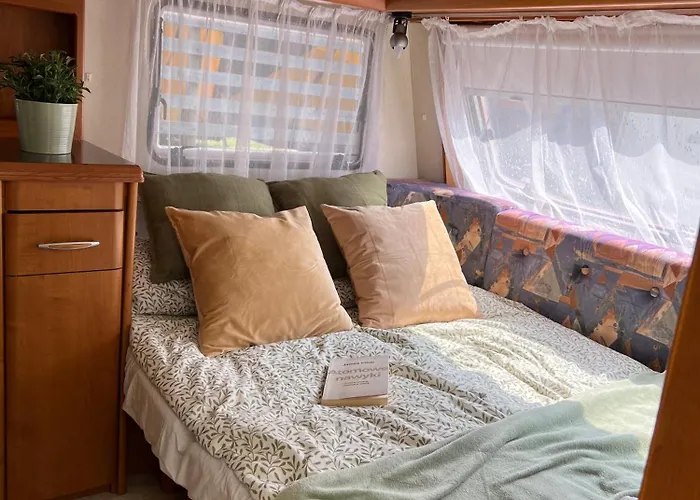 Camping Highway To Hel *